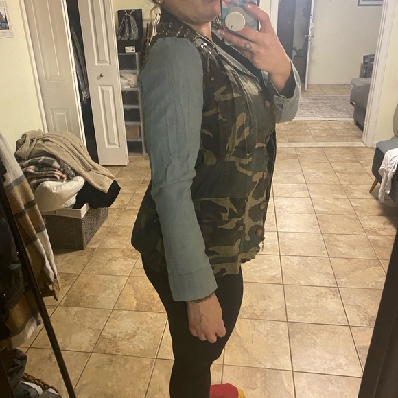 Lush army fatigue denim jacket. - Picture 6 of 6